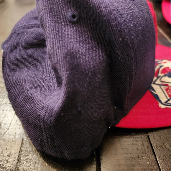 New Era Fitted Size 7 3/8 Cleveland Indians Chief Wahoo Hat - Picture 4 of 6